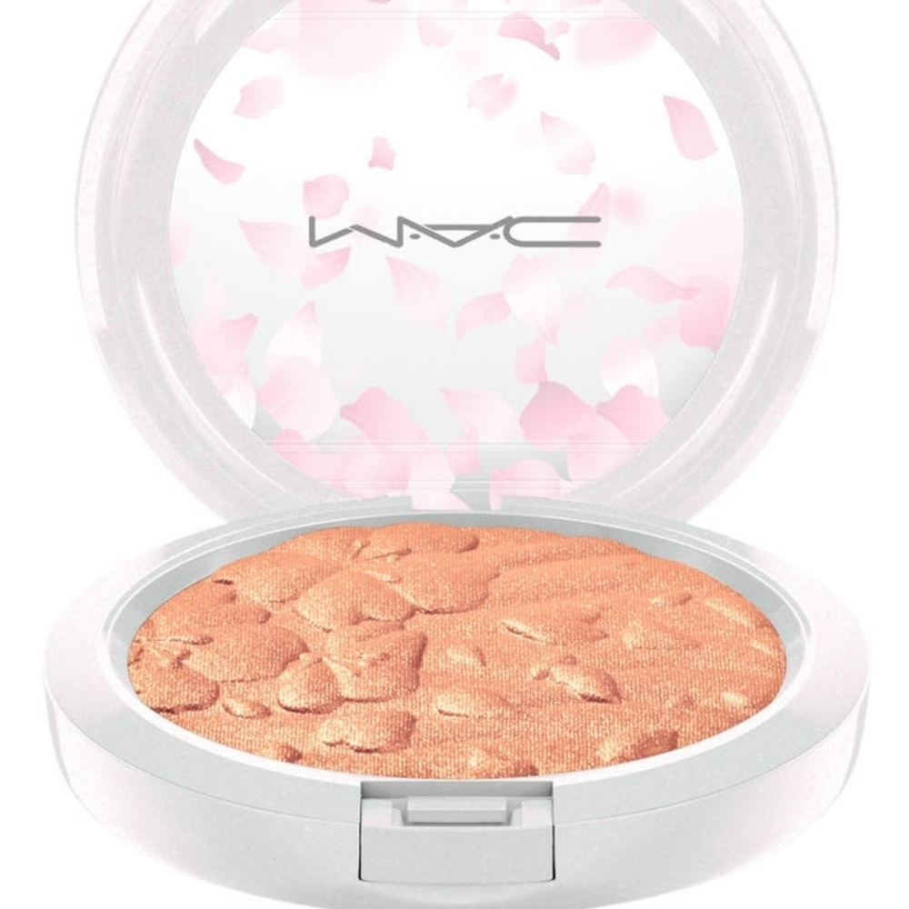 *Limited Edition!* MAC Spring Bling Highlight Powder - Picture 9 of 11